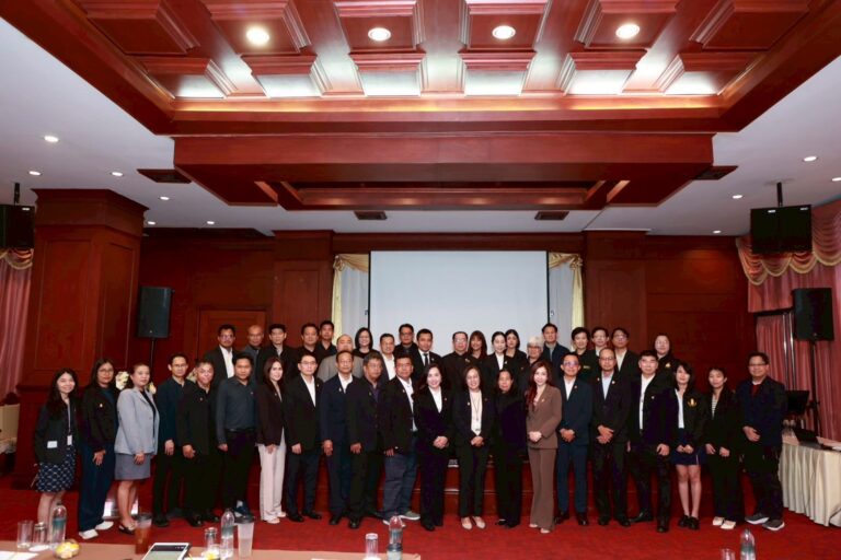 ภาพบรรยากาศ “พิธีเปิดโครงการฝึกอบรมหลักสูตรการจัดการพลังงานและสิ่งแวดล้อมสำหรับผู้บริหาร รุ่นที่ 5”